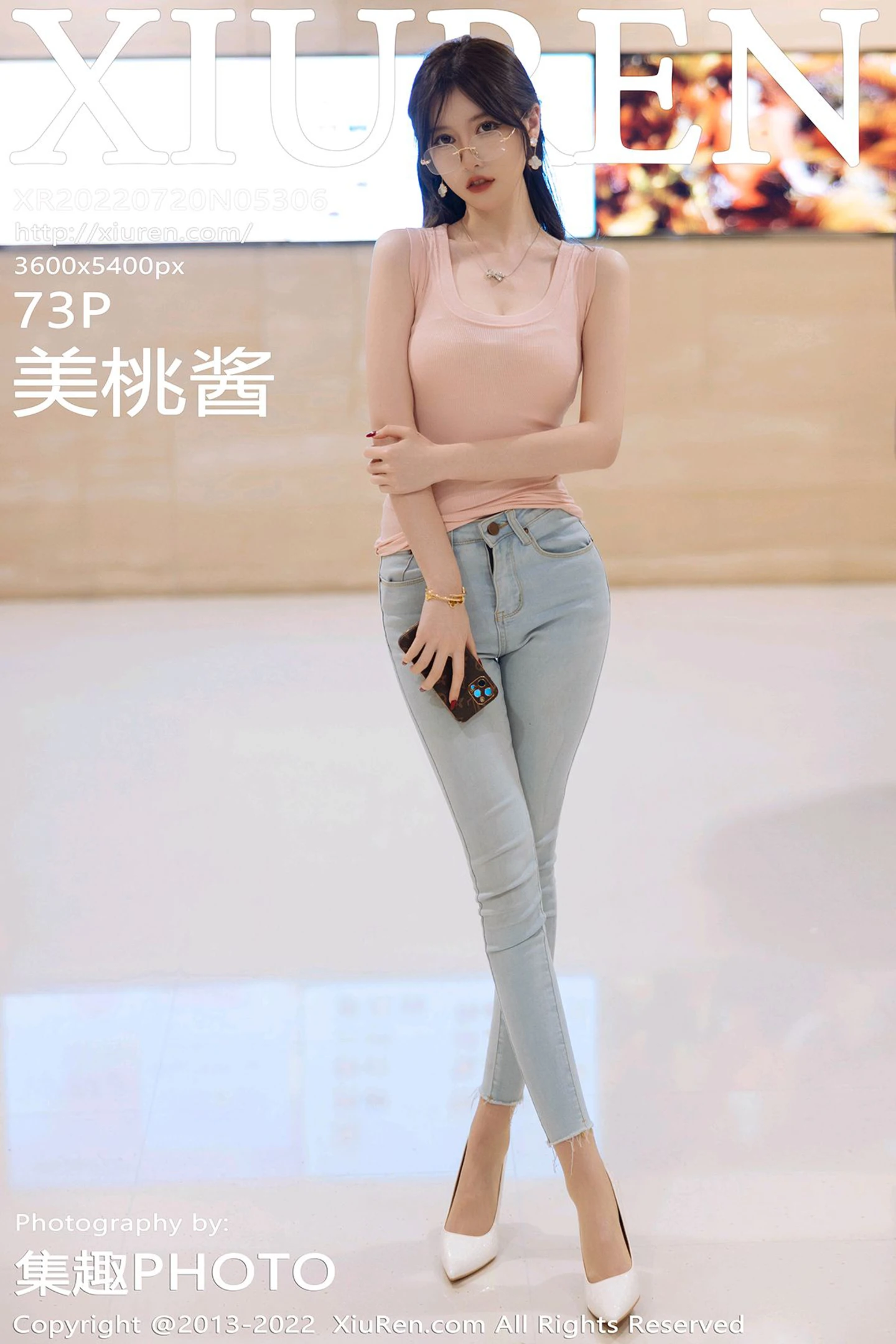 [XiuRen秀人网]No.5306_模特美桃酱海南心愿旅拍粉色收身衣+私房白色女仆性感迷人写真73P-秀人网 - XiuRen.Space